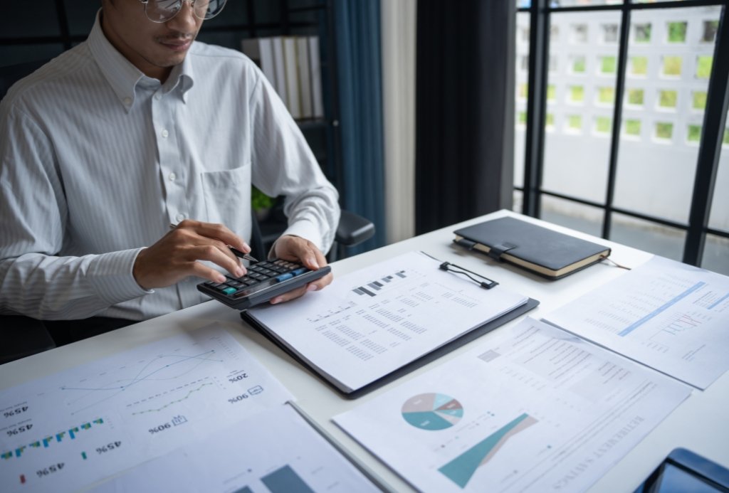 In id cursus mi pretium tellus duis convallis